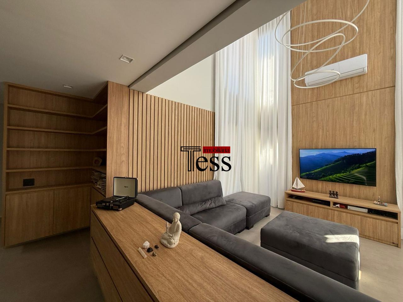 Casa de Condomínio com 4 quartos à venda, 389m² — foto 2 de 30