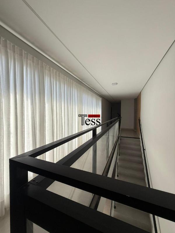 Casa de Condomínio com 4 quartos à venda, 389m² — foto 10 de 30
