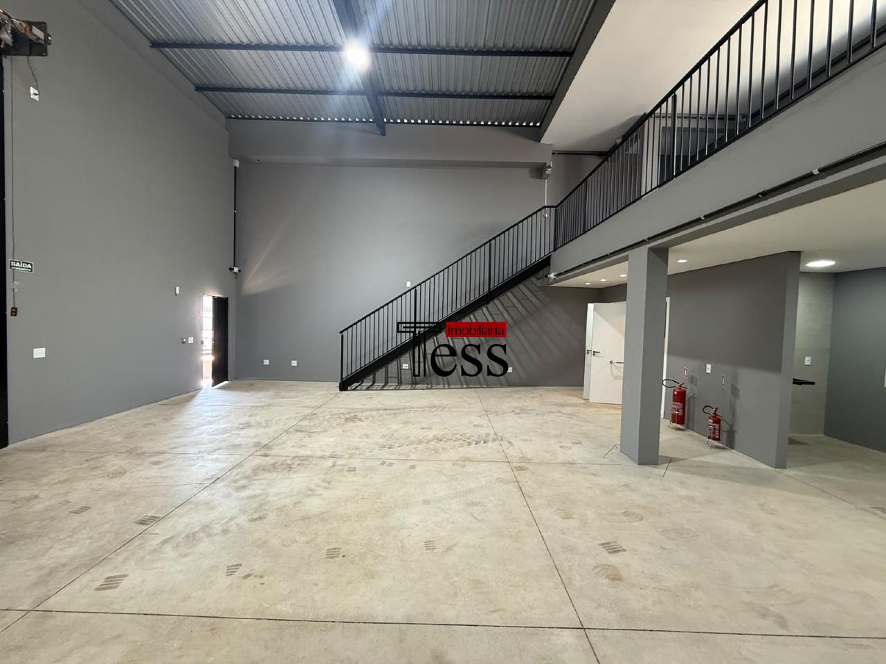 Loja / Salão / Ponto Comercial para aluguel, 180m² — foto 8 de 17