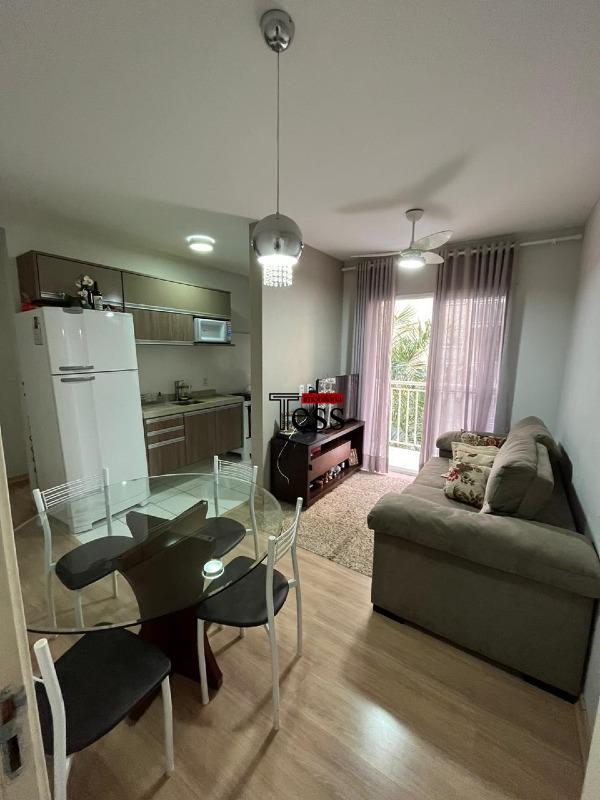 Apartamento com 2 quartos para aluguel, 50m² — foto 3 de 20