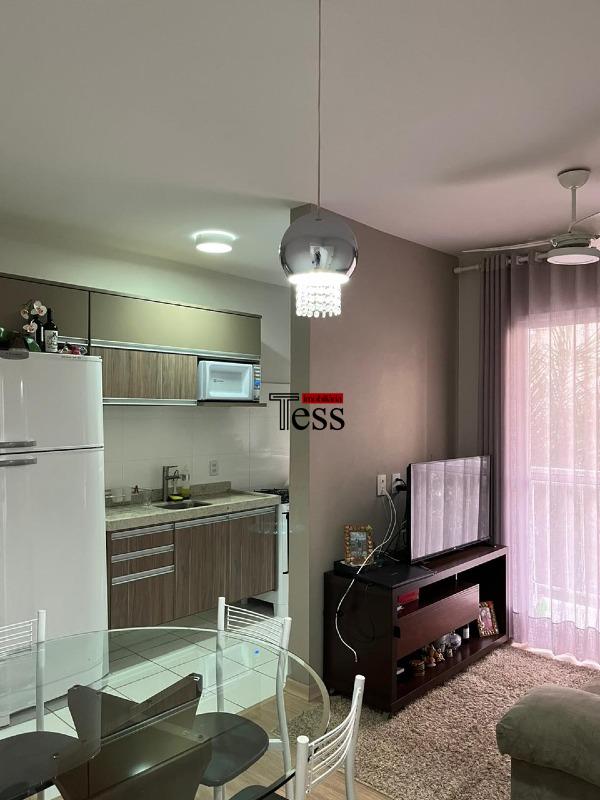 Apartamento com 2 quartos para aluguel, 50m² — foto 2 de 20