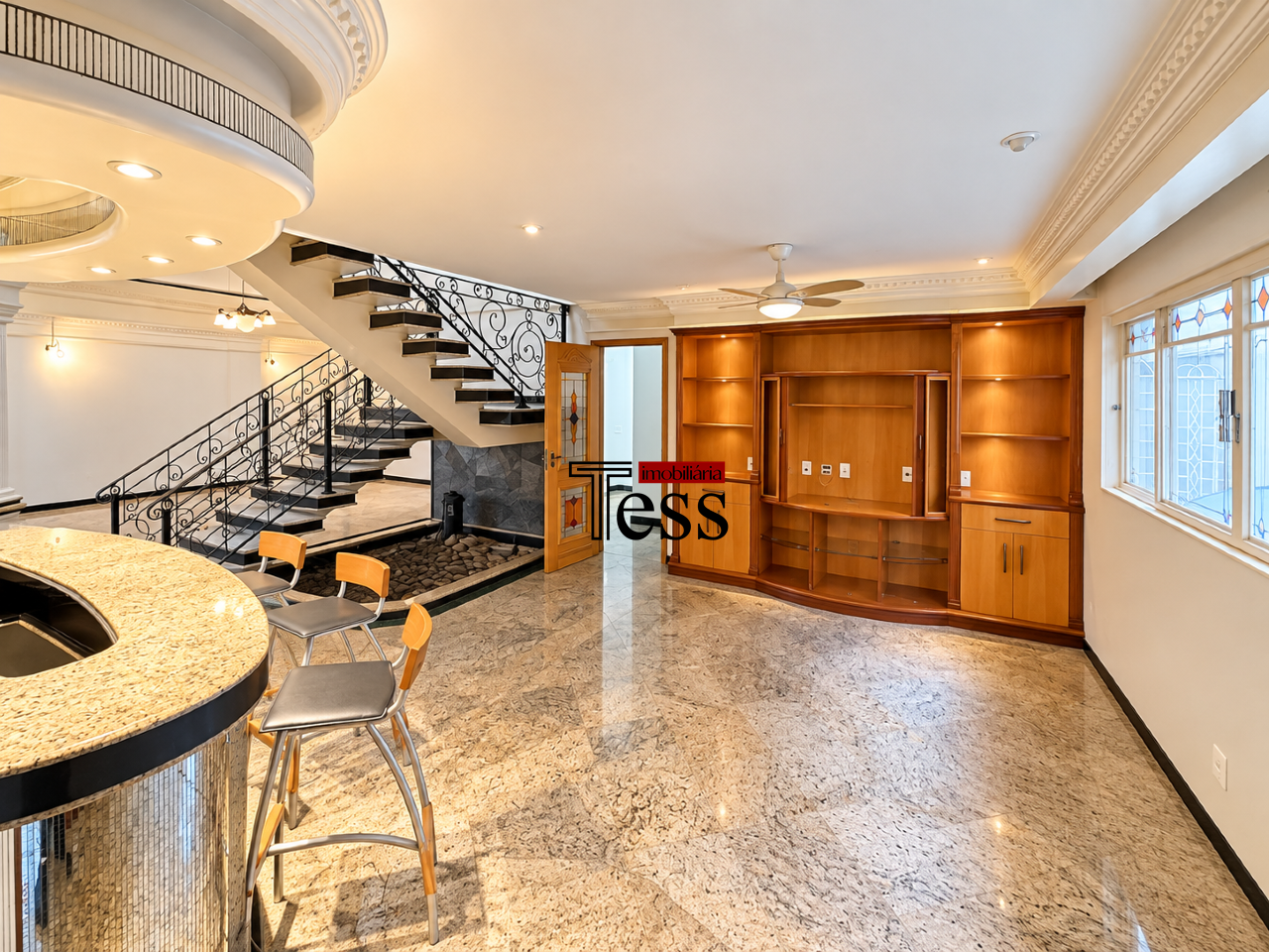 Casa de Condomínio com 4 quartos para aluguel, 580m² — foto 6 de 30