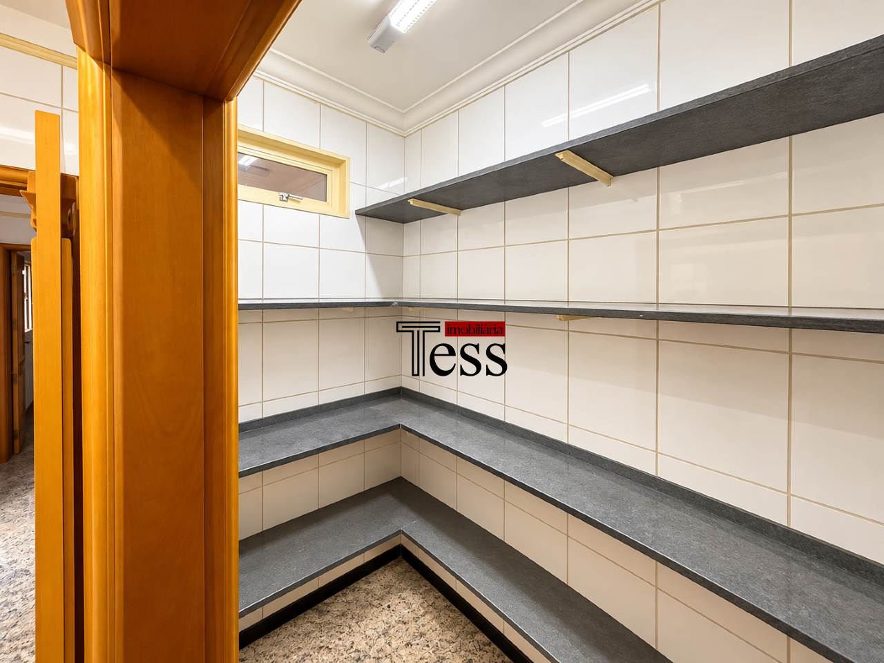 Casa de Condomínio com 4 quartos para aluguel, 580m² — foto 11 de 30