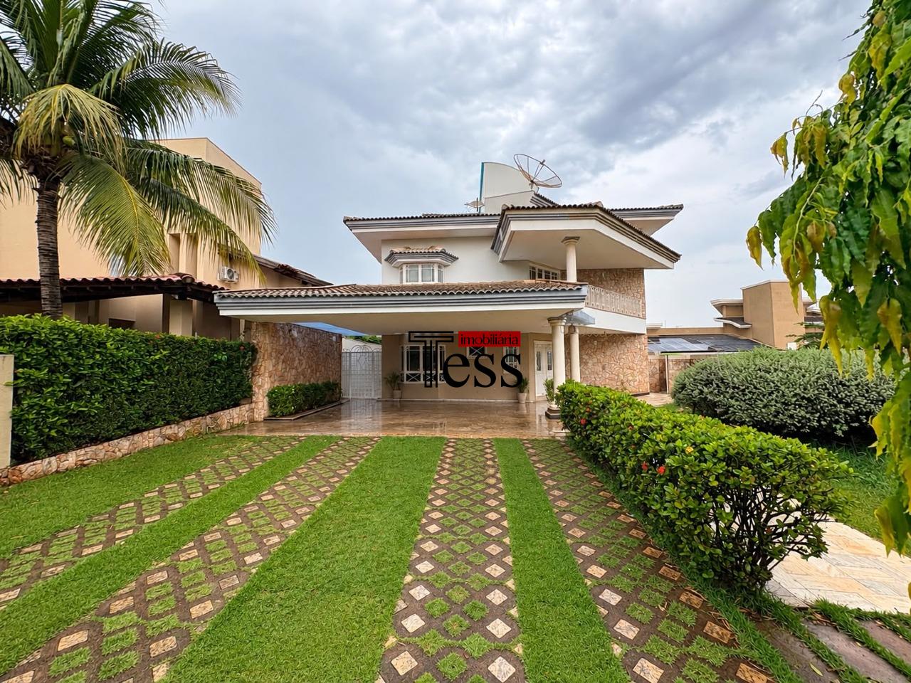 Casa de Condomínio com 4 quartos à venda, 580m² — foto 1 de 30
