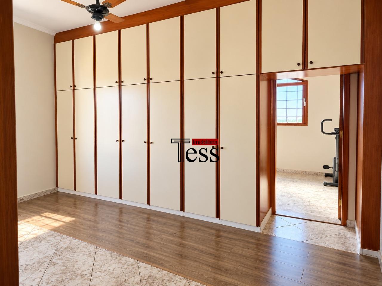 Casa com 3 quartos à venda, 478m² — foto 10 de 20