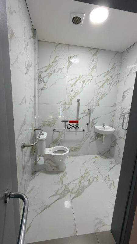 Imóvel Comercial à venda, 313m² — foto 9 de 17