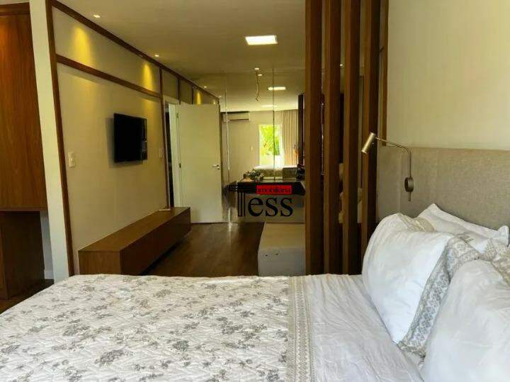 Casa de Condomínio com 3 quartos à venda, 212m² — foto 13 de 27