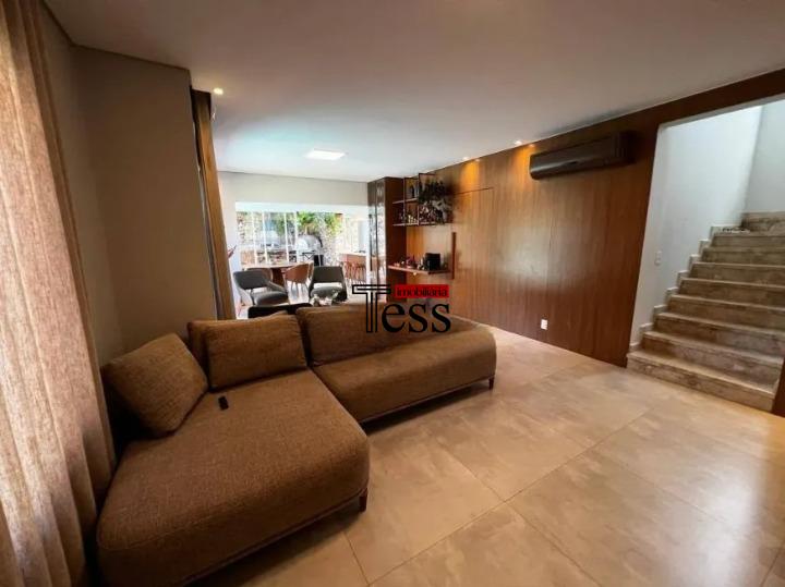 Casa de Condomínio com 3 quartos à venda, 212m² — foto 4 de 27