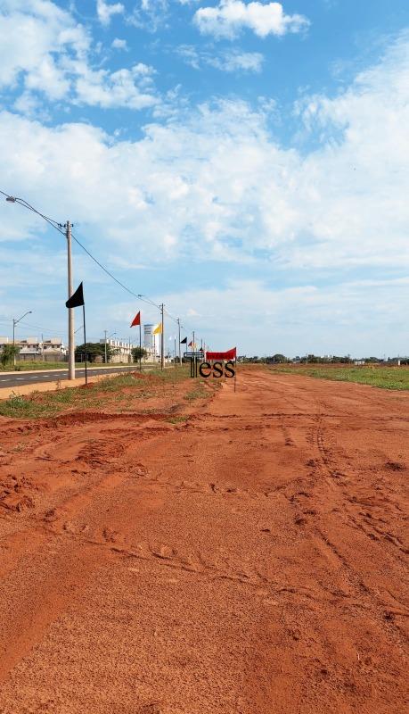 Terreno / Lote / Condomínio à venda, 1635m² — foto 1 de 8