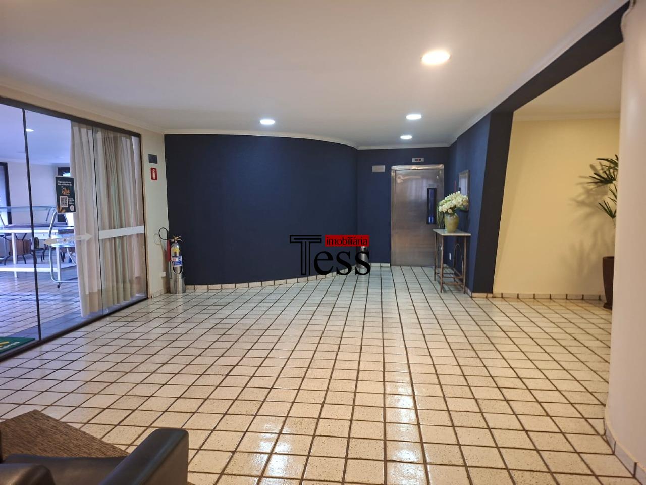 Apartamento com 2 quartos para aluguel, 70m² — foto 2 de 18