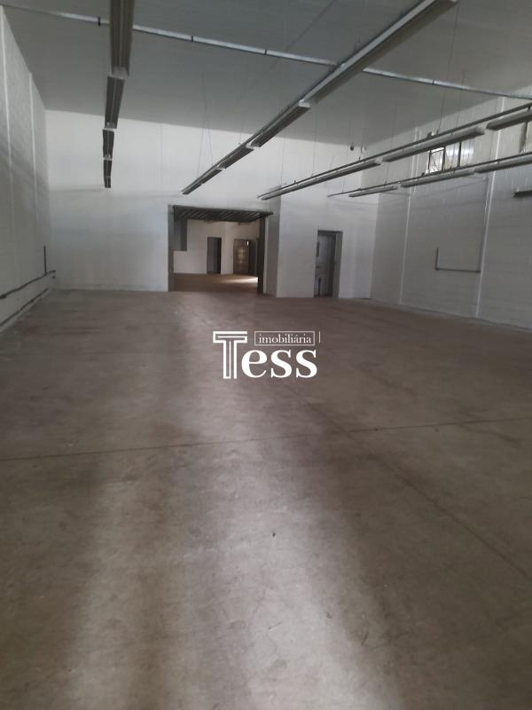 Loja / Salão / Ponto Comercial para aluguel, 400m² — foto 14 de 18