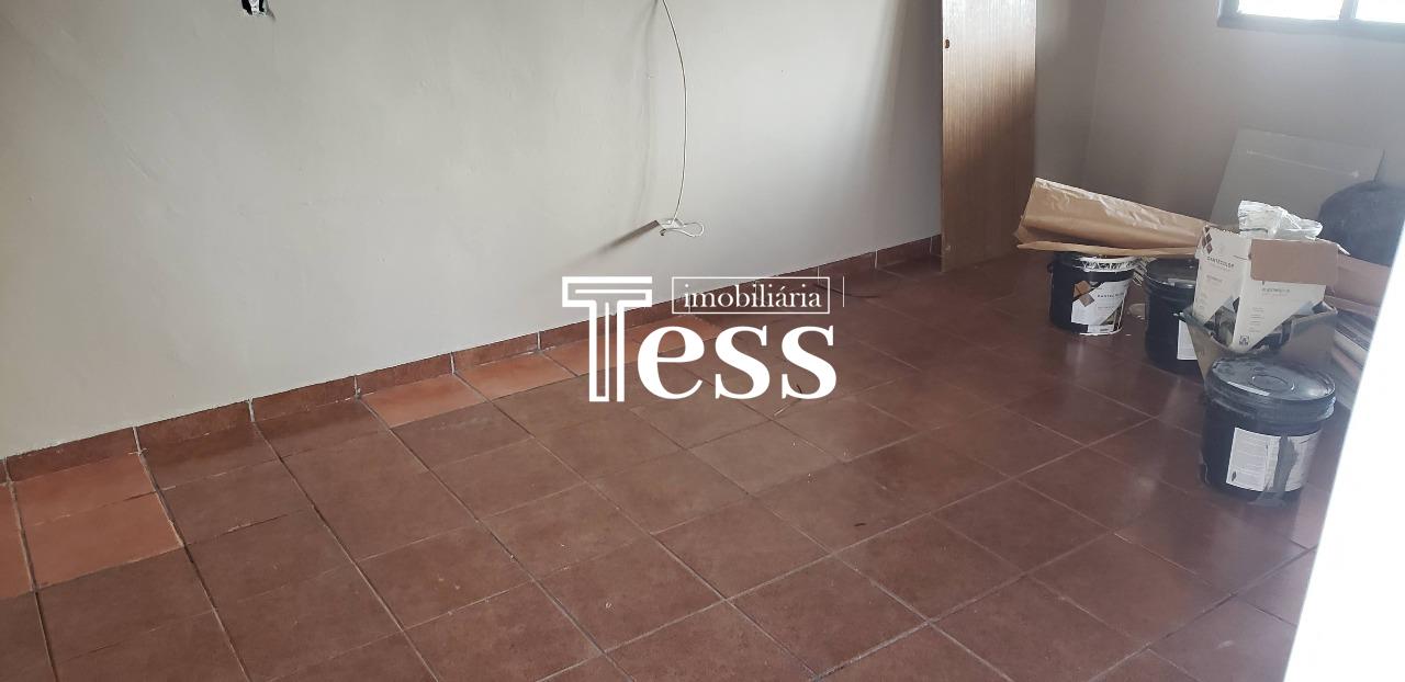 Casa com 4 quartos para aluguel, 340m² — foto 14 de 30