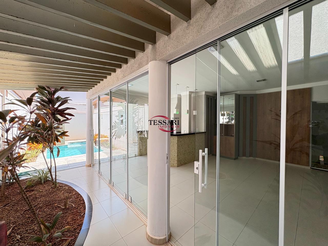 Casa de Condomínio com 3 quartos para aluguel, 284m² — foto 26 de 28