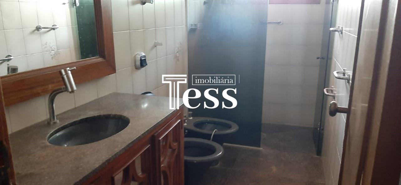 Casa com 3 quartos para aluguel, 350m² — foto 10 de 25