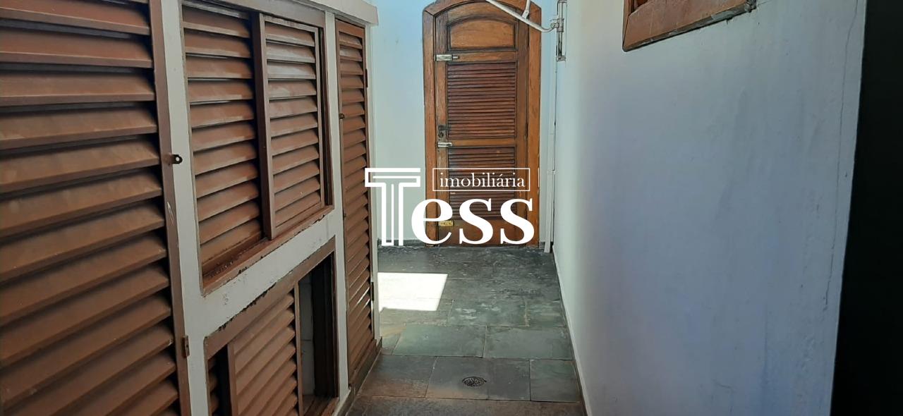 Casa com 3 quartos para aluguel, 350m² — foto 22 de 25