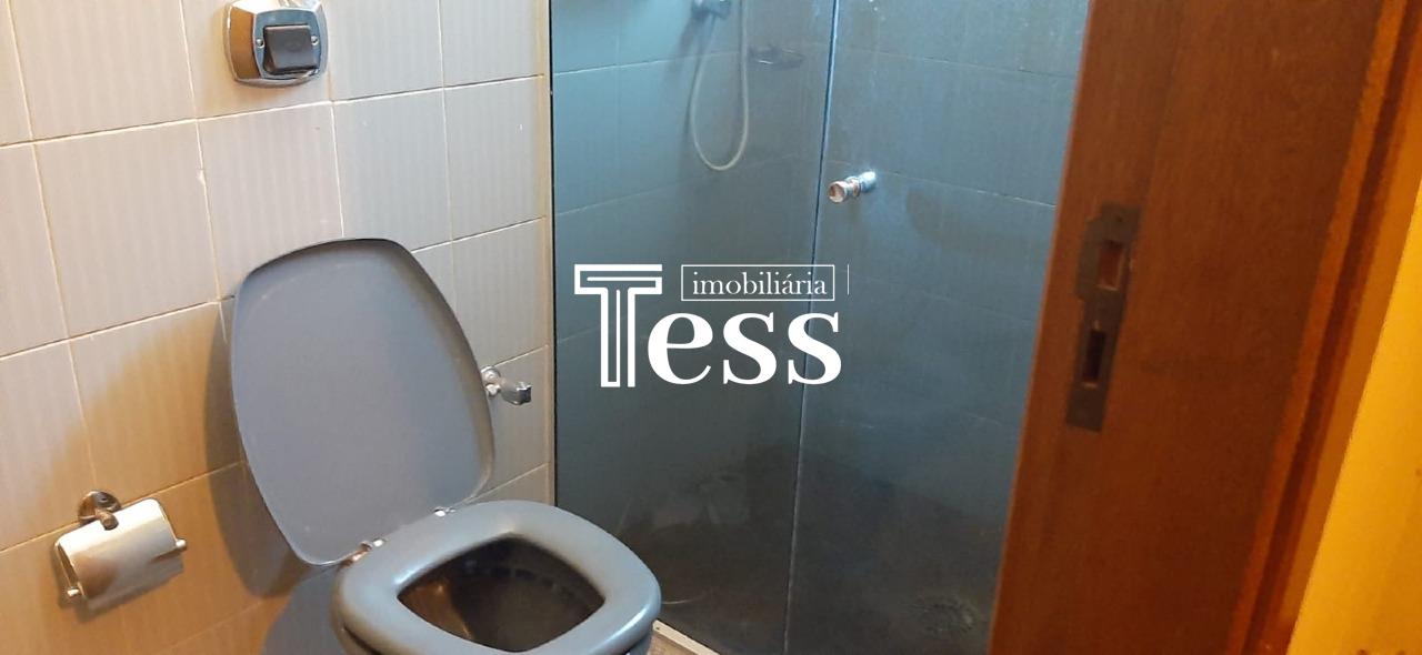Casa com 3 quartos para aluguel, 350m² — foto 23 de 25
