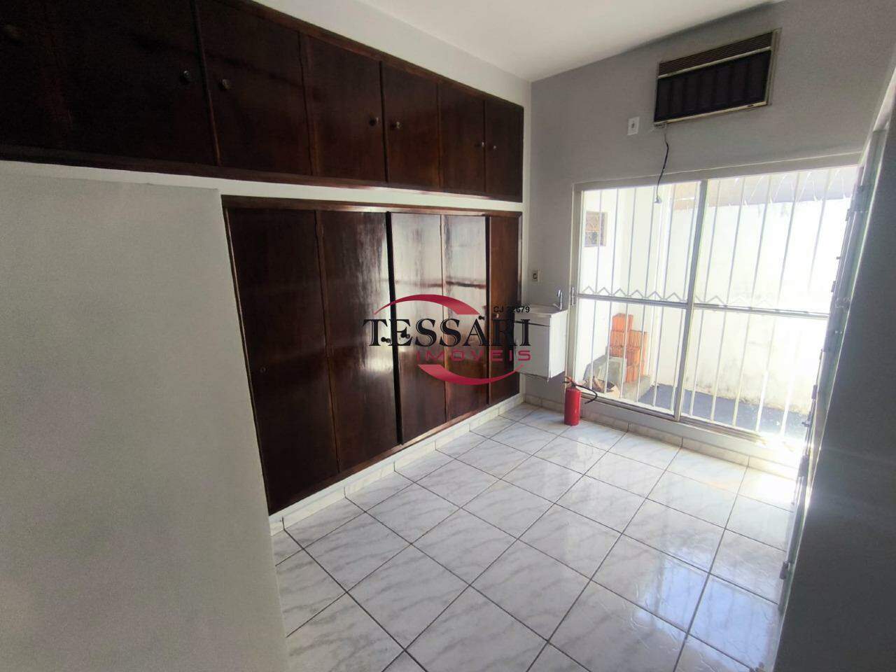 Casa com 2 quartos para aluguel, 226m² — foto 4 de 20