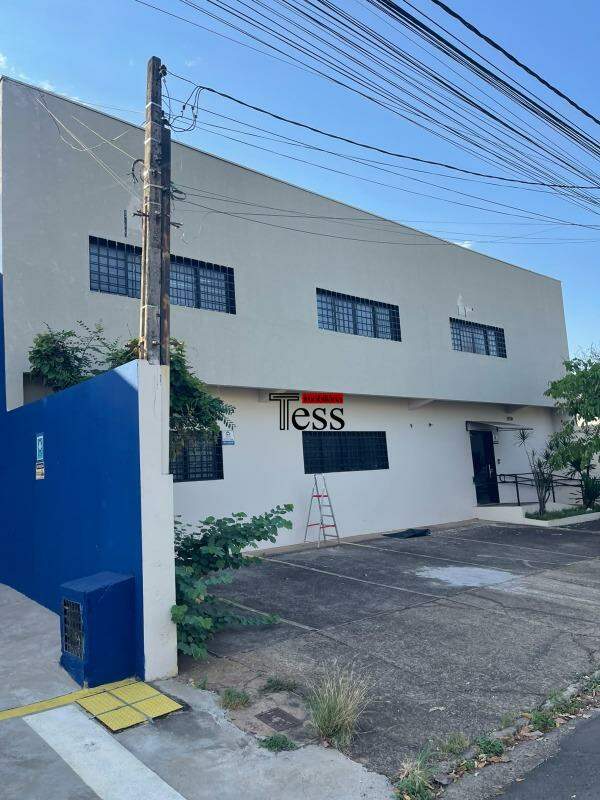 Loja / Salão / Ponto Comercial para aluguel, 1240m² — foto 1 de 25