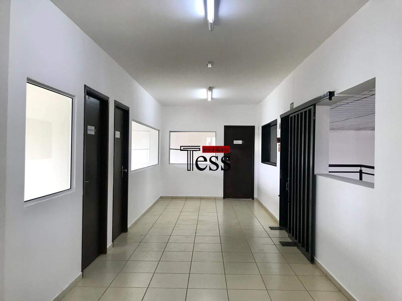 Loja / Salão / Ponto Comercial para aluguel, 1240m² — foto 8 de 25