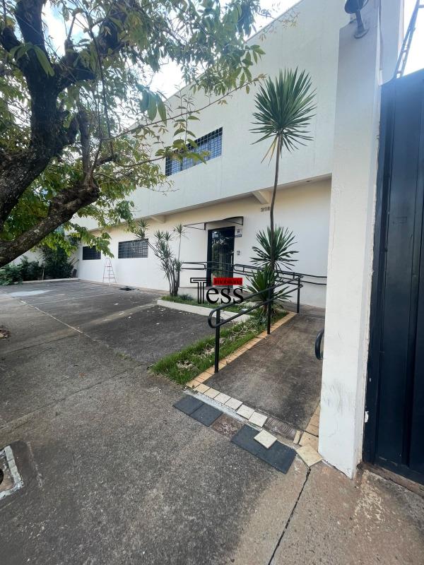 Loja / Salão / Ponto Comercial para aluguel, 1240m² — foto 23 de 25