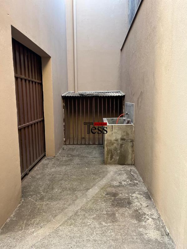 Loja / Salão / Ponto Comercial para aluguel, 330m² — foto 12 de 16