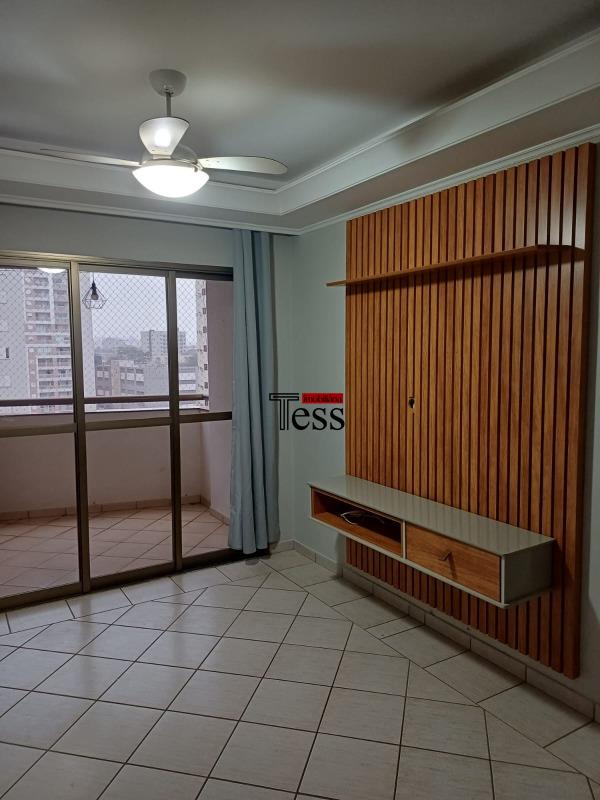 Apartamento com 3 quartos para aluguel, 115m² — foto 2 de 25