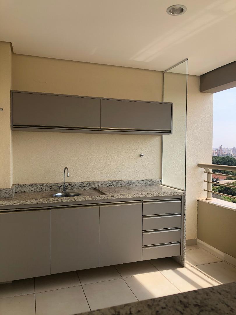 Apartamento com 2 quartos para aluguel, 70m² — foto 4 de 18