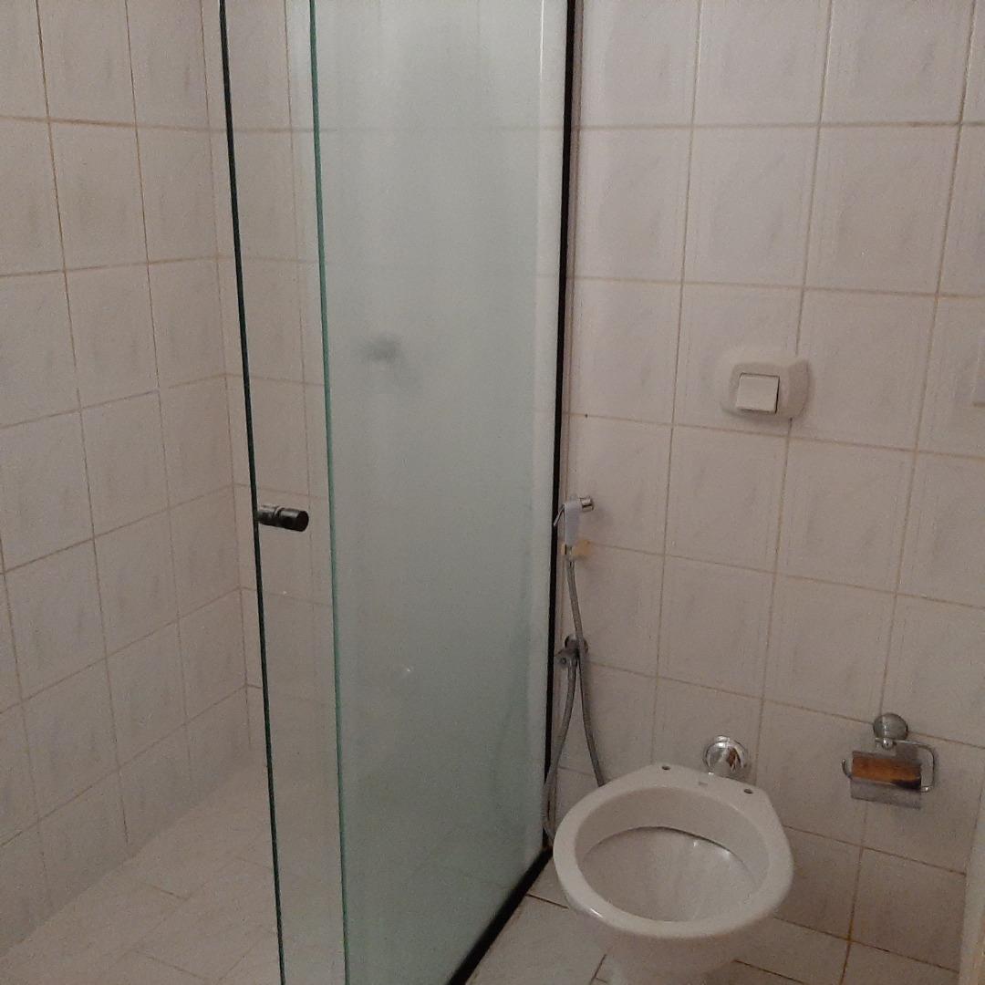 Apartamento com 3 quartos para aluguel, 98m² — foto 10 de 14