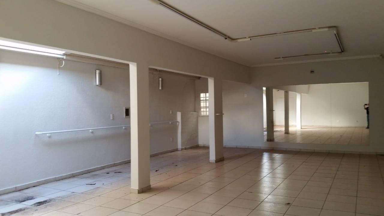 Imóvel Comercial com 1 quarto para aluguel, 464m² — foto 10 de 29