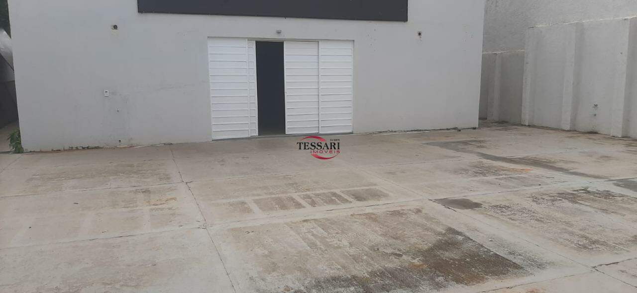 Imóvel Comercial com 1 quarto para aluguel, 464m² — foto 3 de 29