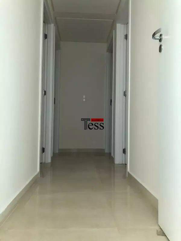 Apartamento com 3 quartos para aluguel, 105m² — foto 14 de 28