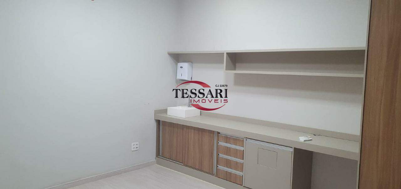 Imóvel Comercial com 4 quartos para aluguel, 280m² — foto 8 de 21