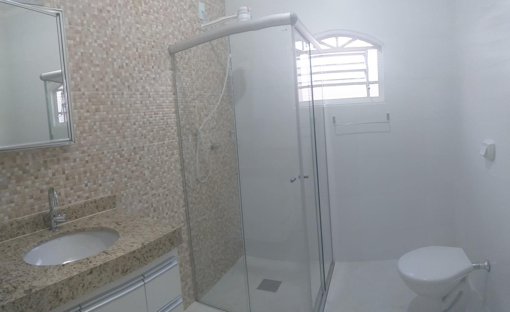 Casa com 3 quartos para aluguel, 156m² — foto 8 de 17