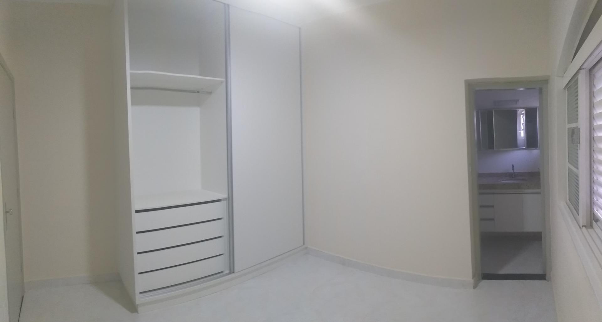 Casa com 3 quartos para aluguel, 156m² — foto 10 de 17
