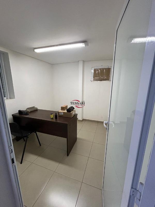 Loja / Salão / Ponto Comercial para aluguel, 800m² — foto 10 de 27