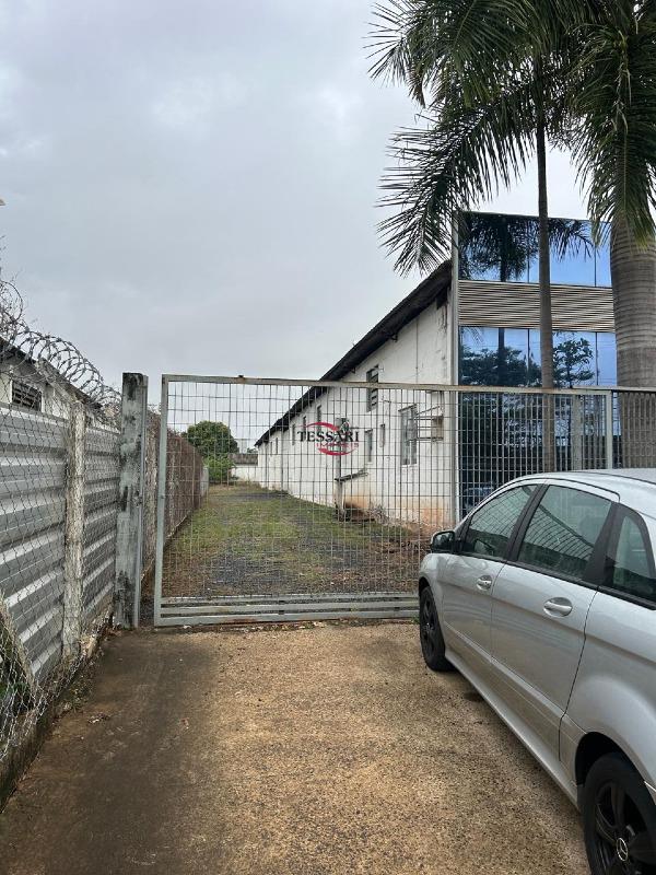 Loja / Salão / Ponto Comercial para aluguel, 800m² — foto 24 de 27