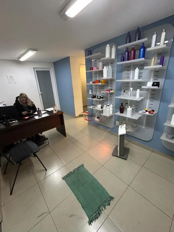 Loja / Salão / Ponto Comercial para aluguel, 800m² — foto 19 de 27