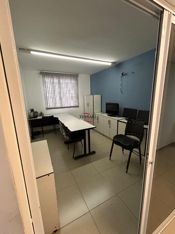 Loja / Salão / Ponto Comercial para aluguel, 800m² — foto 6 de 27