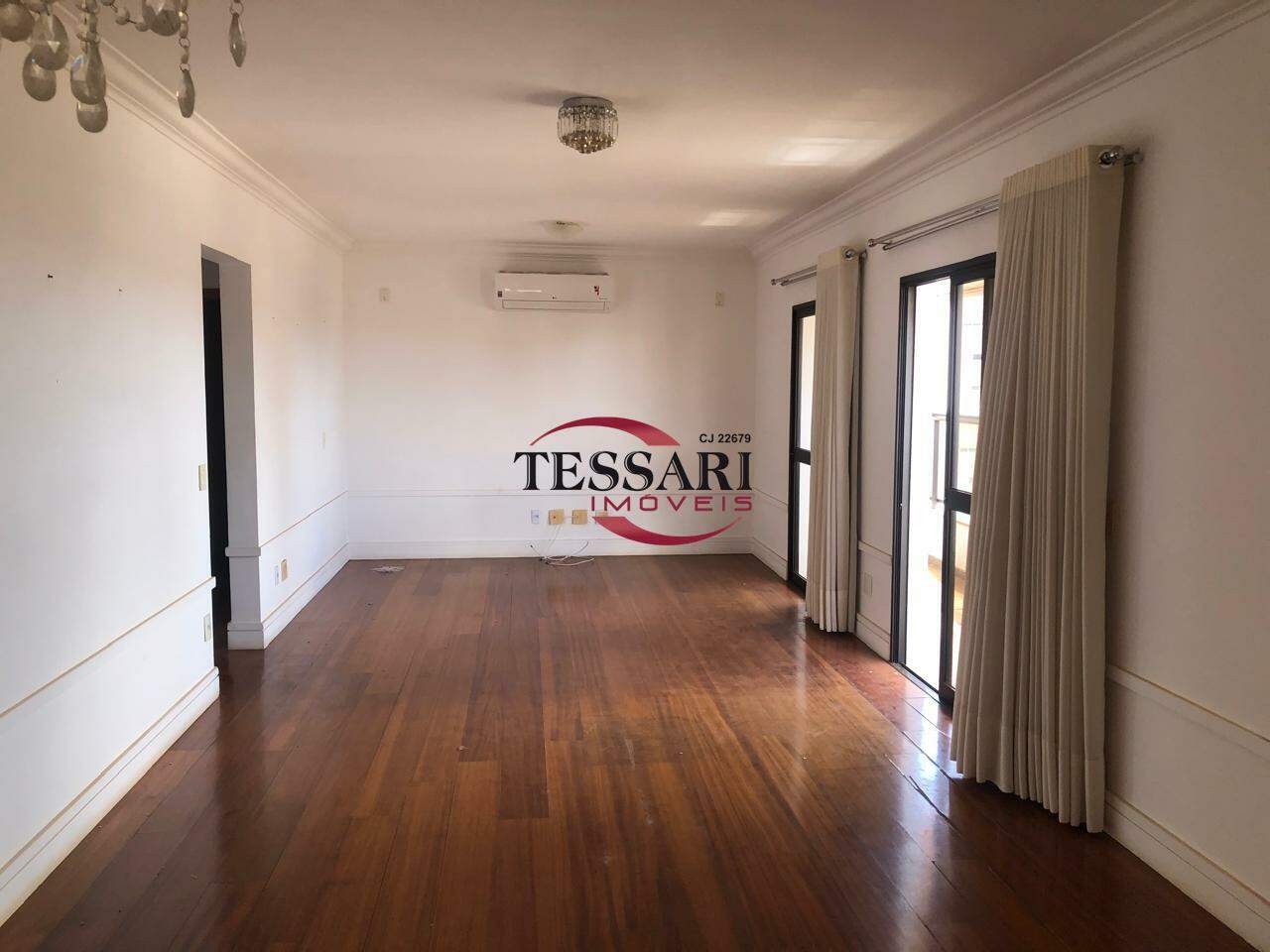 Apartamento com 3 quartos para aluguel, 160m² — foto 3 de 28