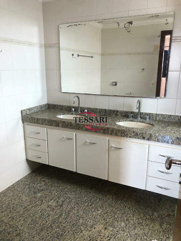 Apartamento com 3 quartos para aluguel, 160m² — foto 10 de 28