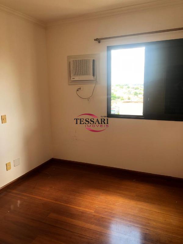 Apartamento com 3 quartos para aluguel, 160m² — foto 12 de 28