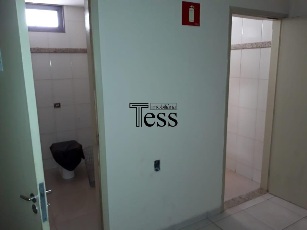 Loja / Salão / Ponto Comercial para aluguel, 1215m² — foto 13 de 14