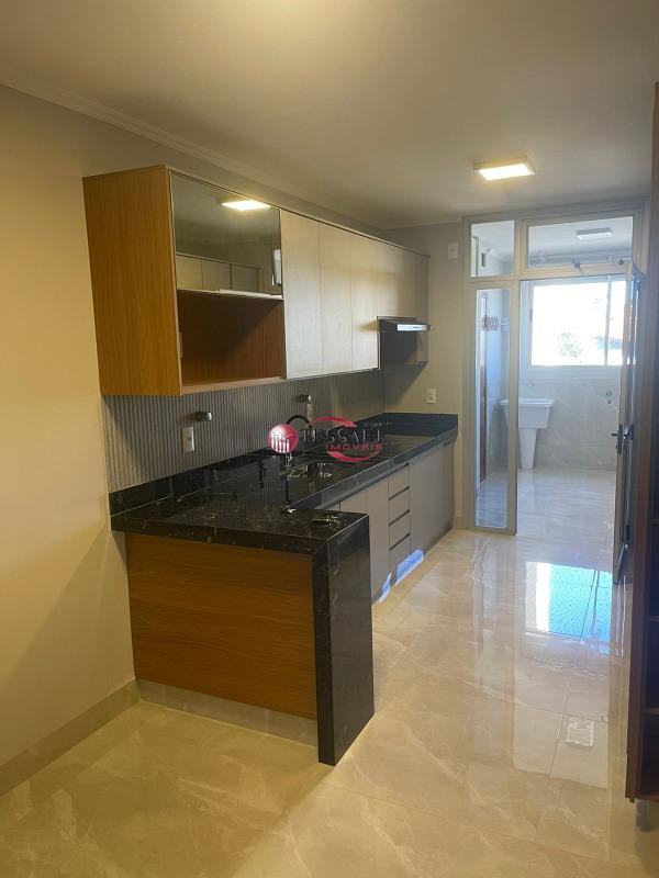 Apartamento com 2 quartos à venda, 135m² — foto 9 de 24