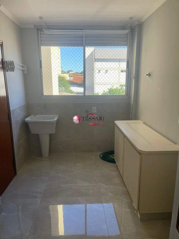 Apartamento com 2 quartos à venda, 135m² — foto 10 de 24