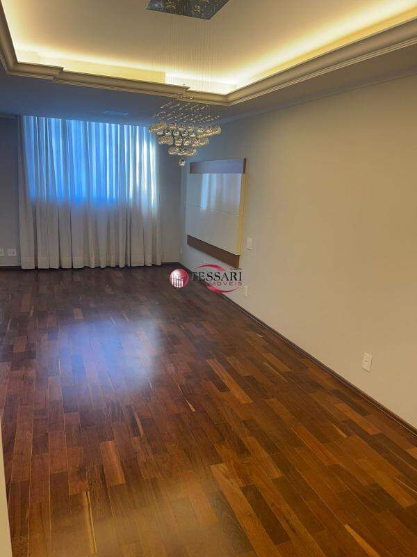 Apartamento com 2 quartos à venda, 135m² — foto 4 de 24