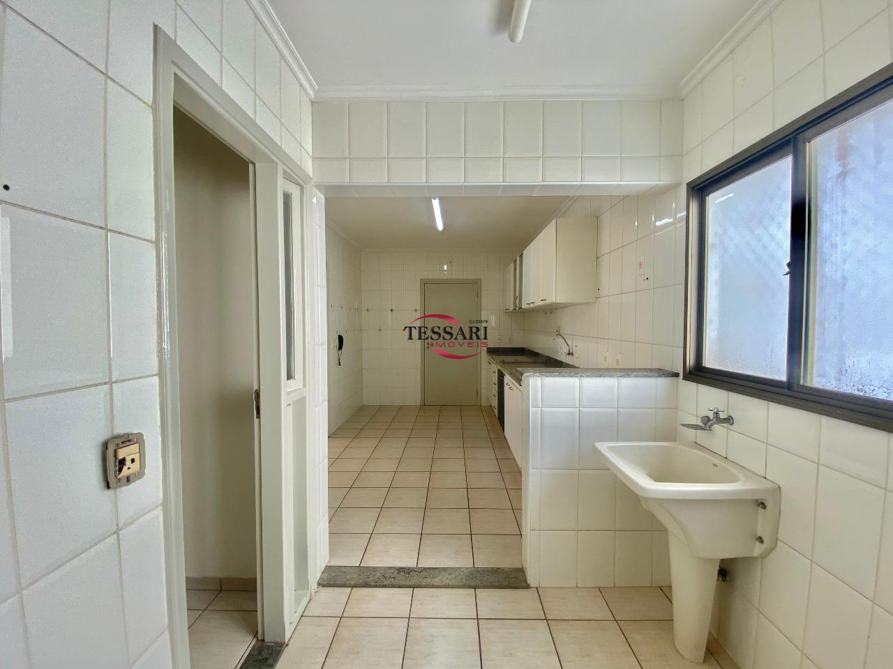 Apartamento com 3 quartos à venda, 115m² — foto 11 de 23