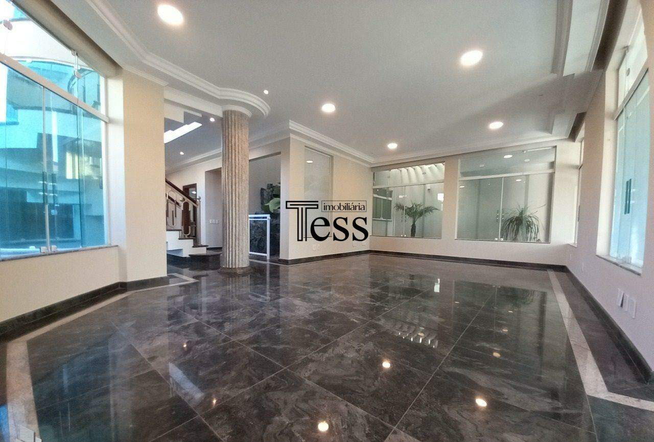 Casa de Condomínio com 4 quartos para aluguel, 240m² — foto 5 de 22