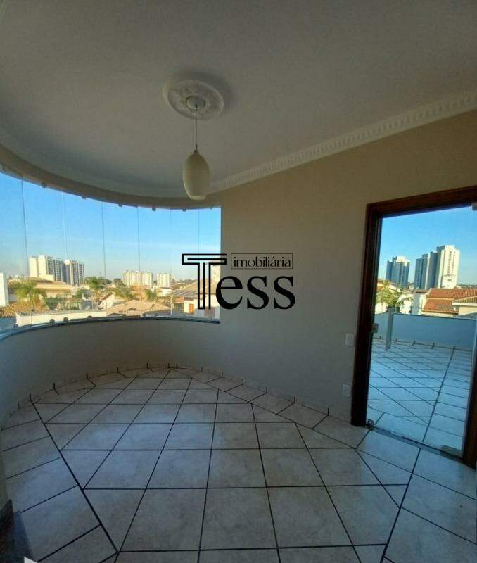 Casa de Condomínio com 4 quartos para aluguel, 240m² — foto 15 de 22