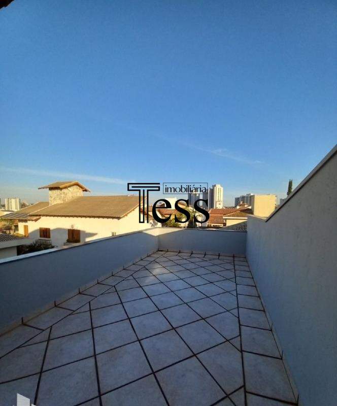 Casa de Condomínio com 4 quartos para aluguel, 240m² — foto 14 de 22