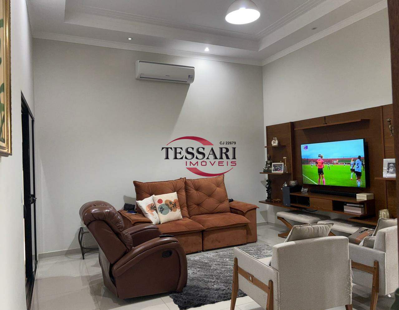 Casa com 2 quartos à venda, 160m² — foto 2 de 20